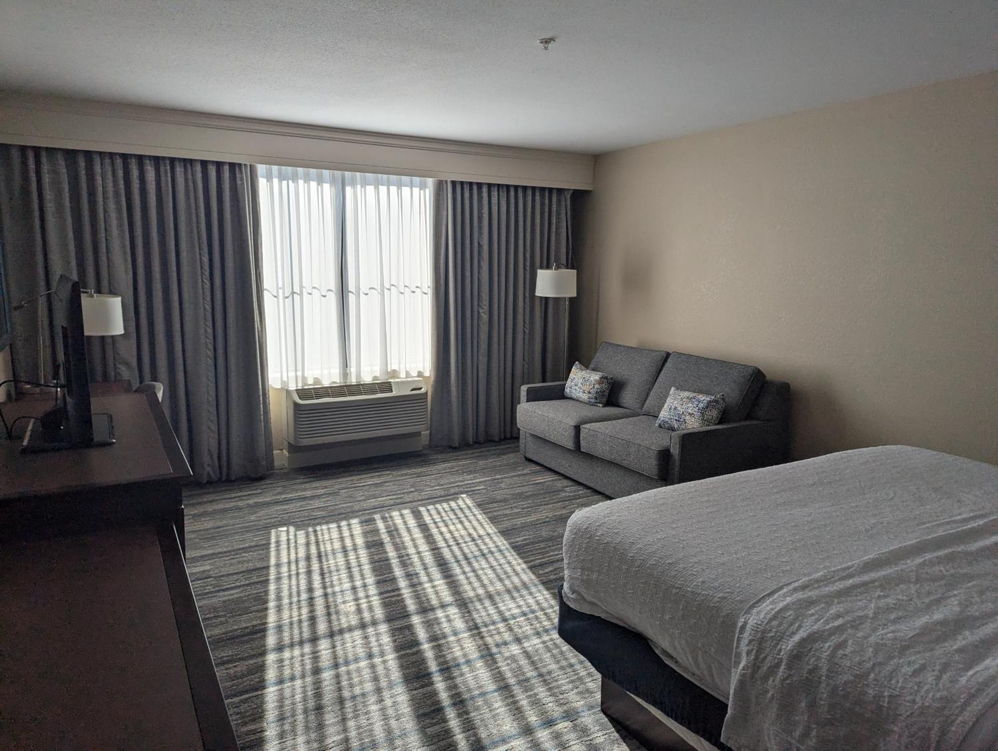Hampton Inn & Suites Cazenovia, Ny Exterior foto